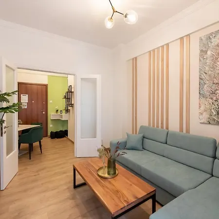 Medluxe Comfort * Athens